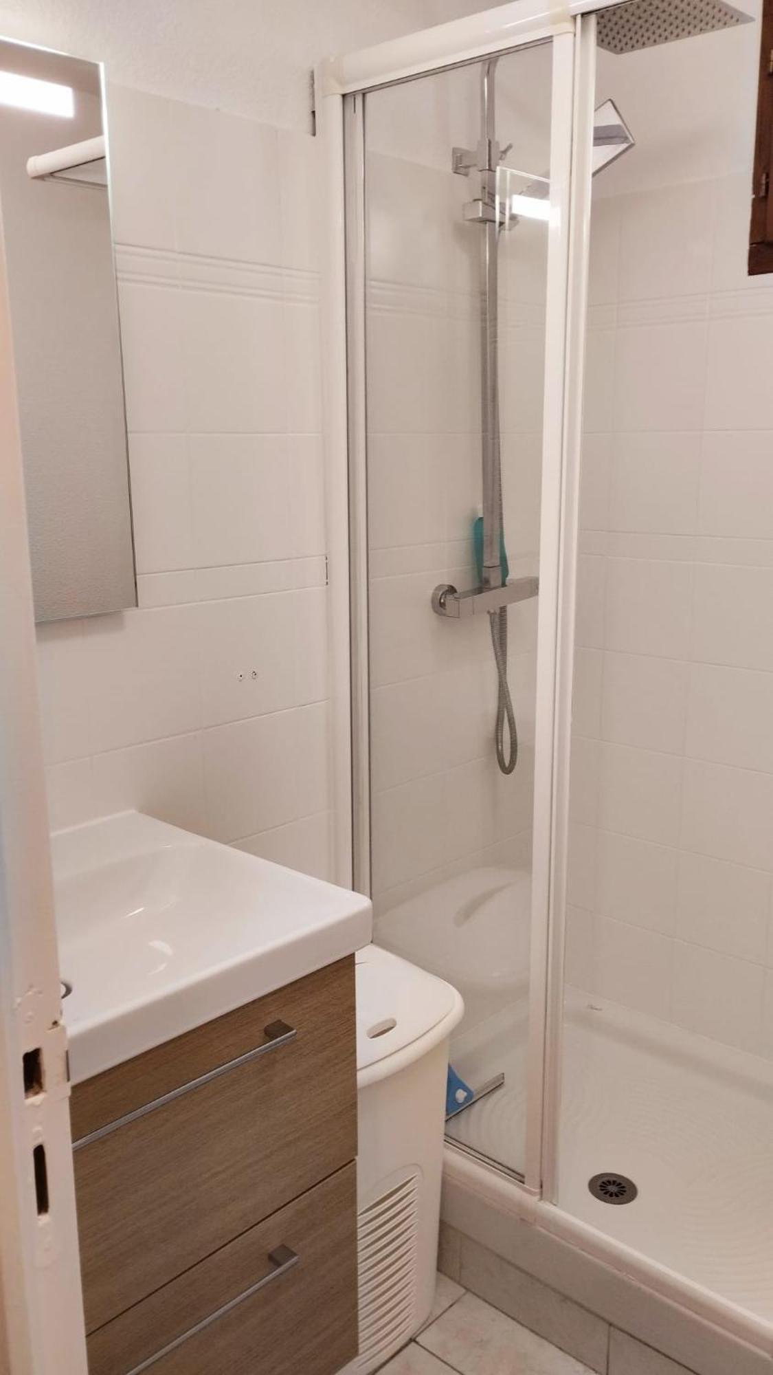Maison "Douceurs D'Ete " Maison De Vacances Bord De Mer A Vias Plage - 600M De La Plage Et Du Canal Du Midi - Piscine Residentielle, Wifi Fibre, Activites Et Loisirs المظهر الخارجي الصورة
