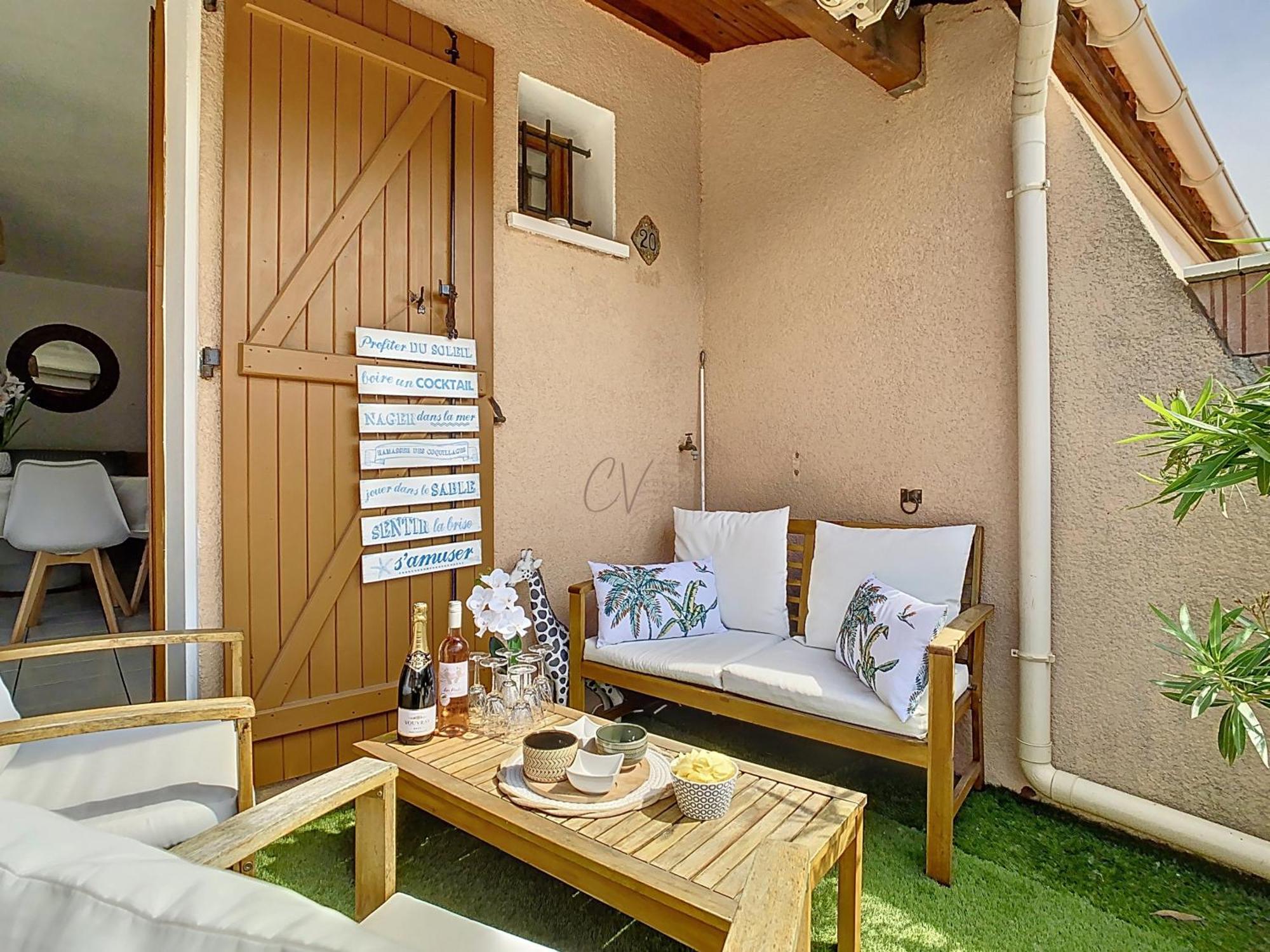 Maison "Douceurs D'Ete " Maison De Vacances Bord De Mer A Vias Plage - 600M De La Plage Et Du Canal Du Midi - Piscine Residentielle, Wifi Fibre, Activites Et Loisirs المظهر الخارجي الصورة